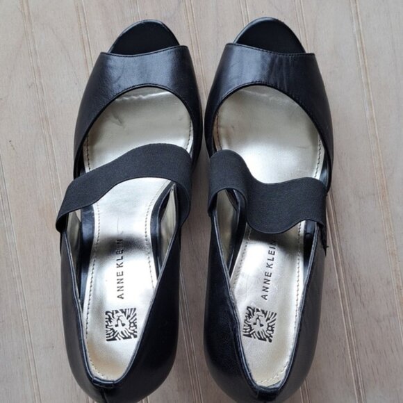 Anne Klein Akextany Leather Open Toe  Elastic Strap Heel Pumps Round Almond Toe - Picture 2 of 11